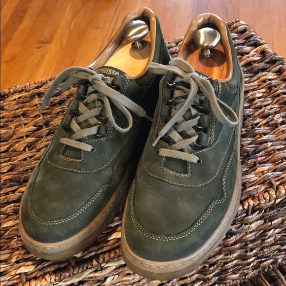 dark green suede shoes